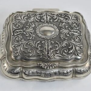 ❤️ Heavy Vintage Godinger Silverplate Victorian Jewelry Box – Red Velvet Lined